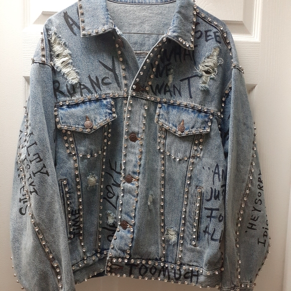 Rare LEVI'S Hand painted jacket @ I LOVE DIY by Panida - Picture 10 of 15